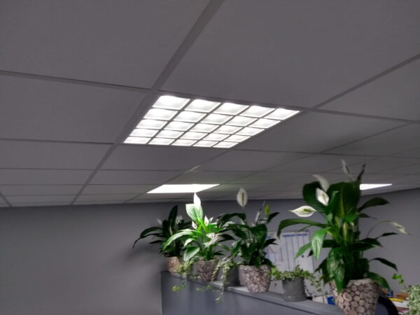 LED PANEEL GRILLE 60X60CM UGR13-4092